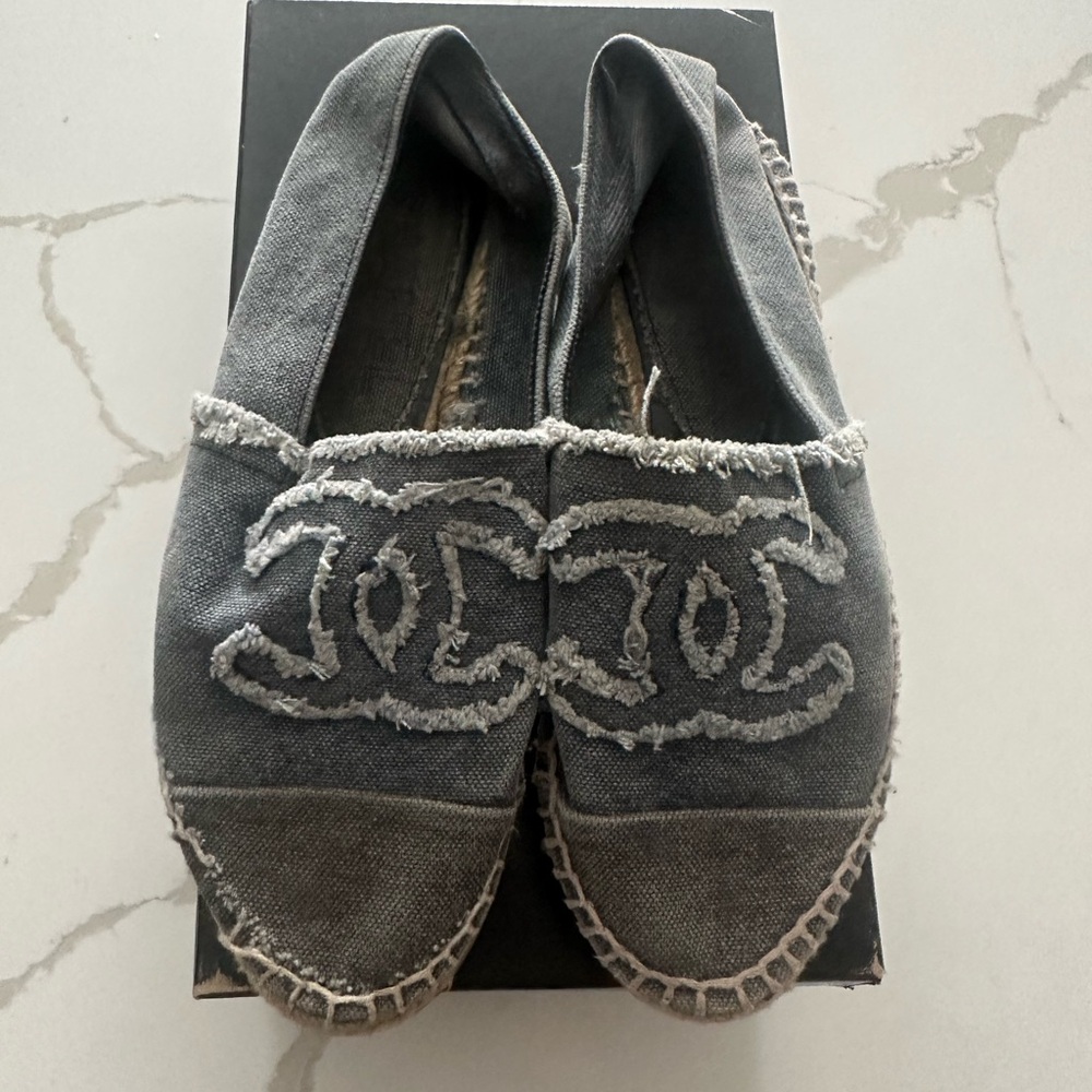 Chanel blue denim espadrilles size 37